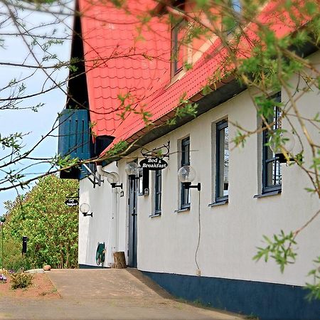 Tryde 1303 B&B Pa Oesterlen Tomelilla Luaran gambar