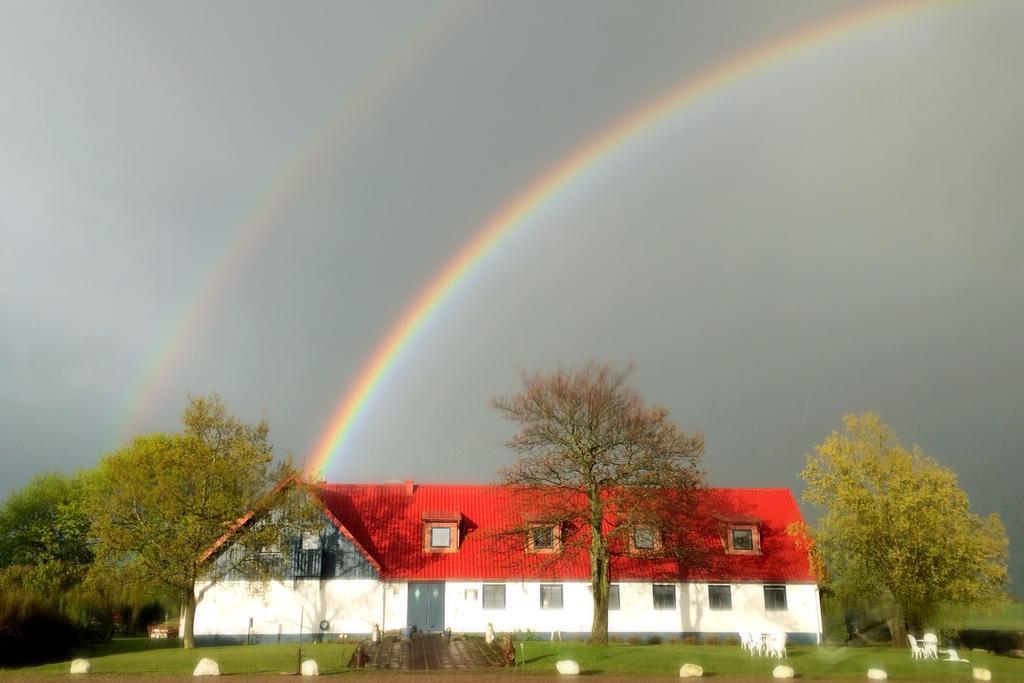 Tryde 1303 B&B Pa Oesterlen Tomelilla Luaran gambar