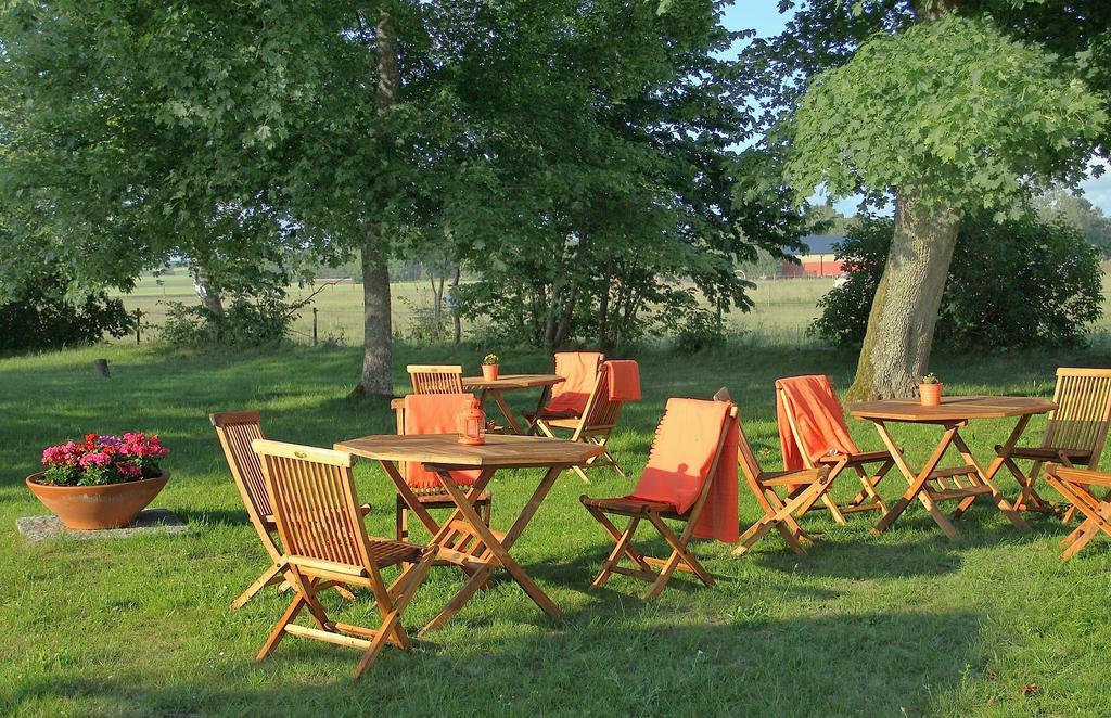 Tryde 1303 B&B Pa Oesterlen Tomelilla Luaran gambar
