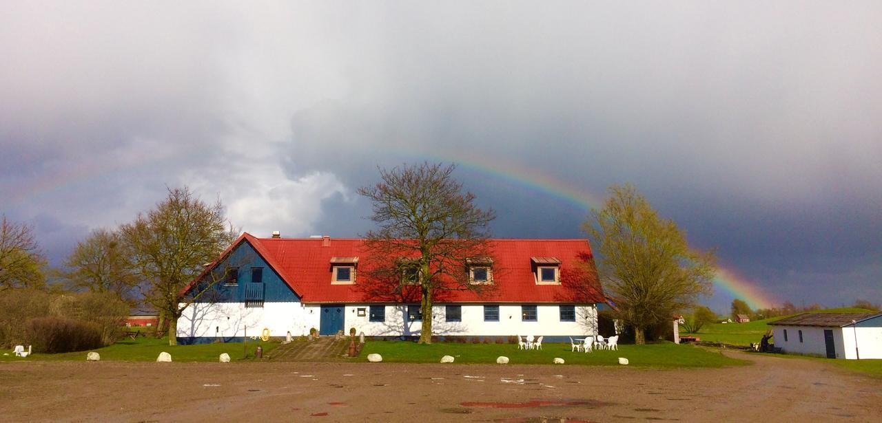 Tryde 1303 B&B Pa Oesterlen Tomelilla Luaran gambar
